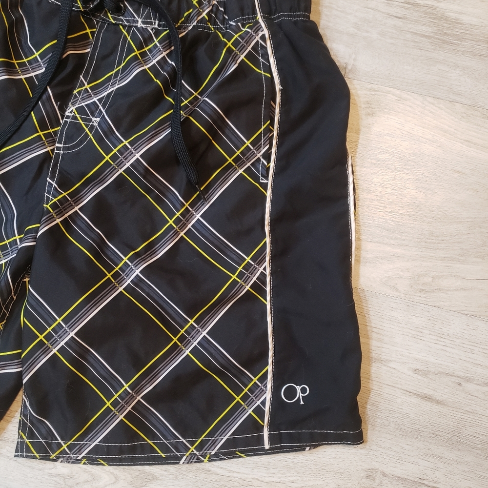 Mens op large swim trunks..Black, yellow, and white. - Picture 3 of 6